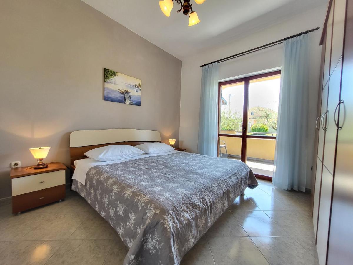 Cozy Apartment Mandula Orsera Esterno foto